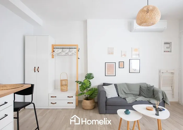 Roomaki -Tasteful Studio In The Center W/ Parking